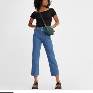 Levi's® Premium
RIBCAGE STRAIGHT ANKLE WOMEN'S JEANS